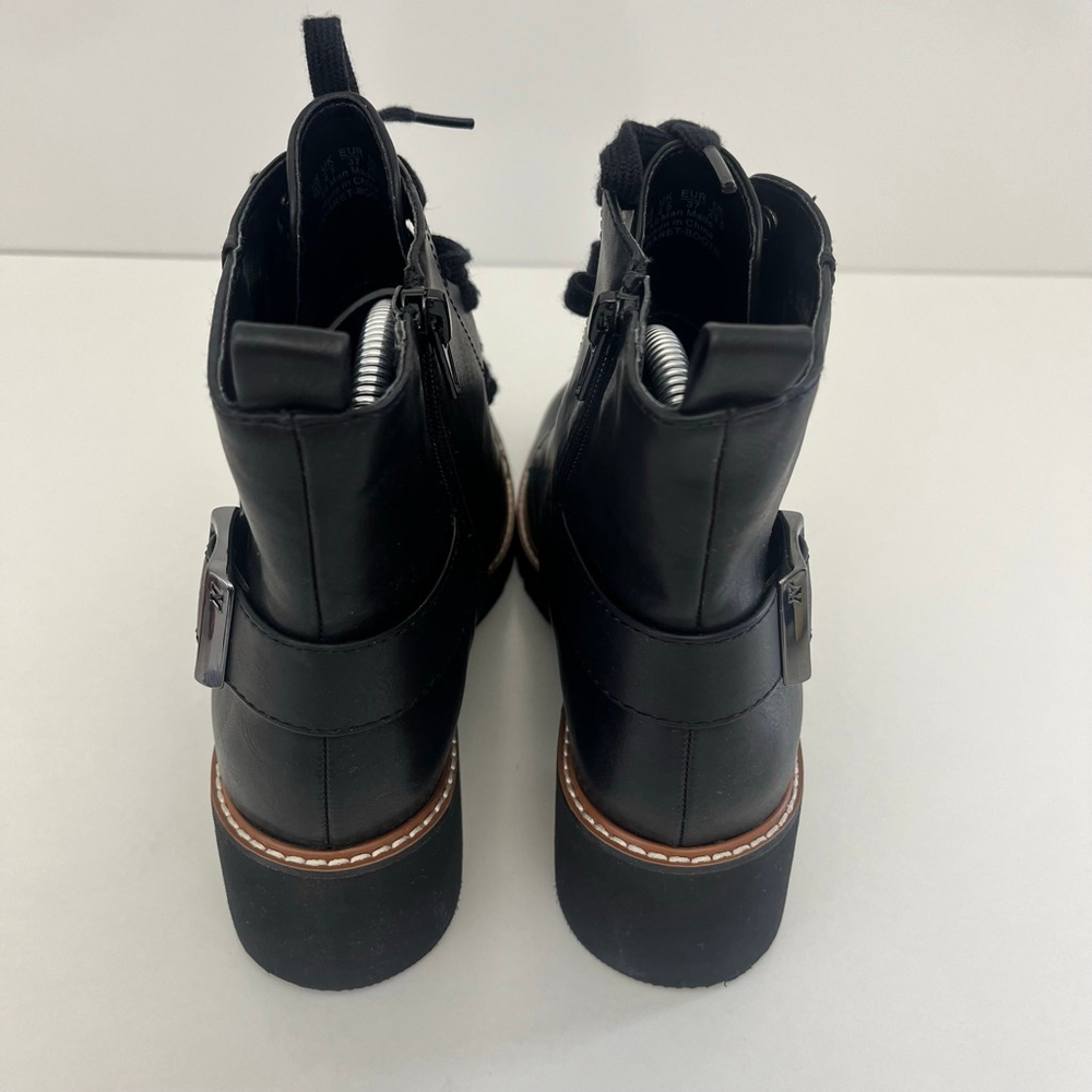 Black Ankle Booties Low Heel Side Zip Comfort Boots Size 7 Naturalizer Cabaret - Picture 9 of 13